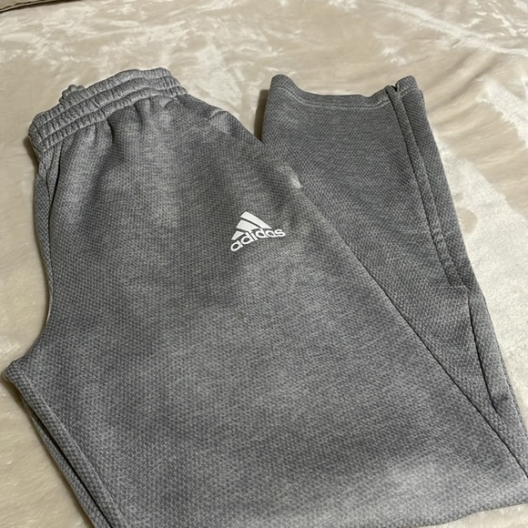 Adidas pants. - Picture 3 of 5